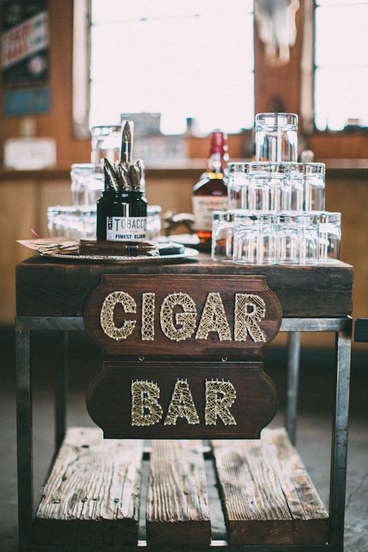 Masculine and rustic party decor perfect for celebrating that man in your life! #rusticdecor #eventdesign #masculinedesign