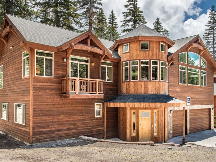 Outdoor Area - A truly luxurious mountain retreat