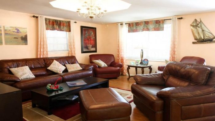 https://odis.homeaway.com/odis/listing/fc43846b-70dc-4185-8295-cd5aed119a9a.c10.jpg